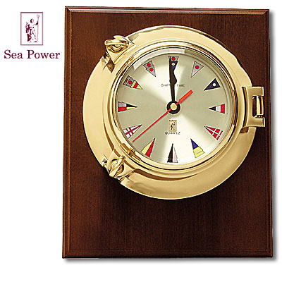 Часы-иллюминатор настенные на щите-подставке Часы настенные, настольные Sea Power 2007 г инфо 41g.